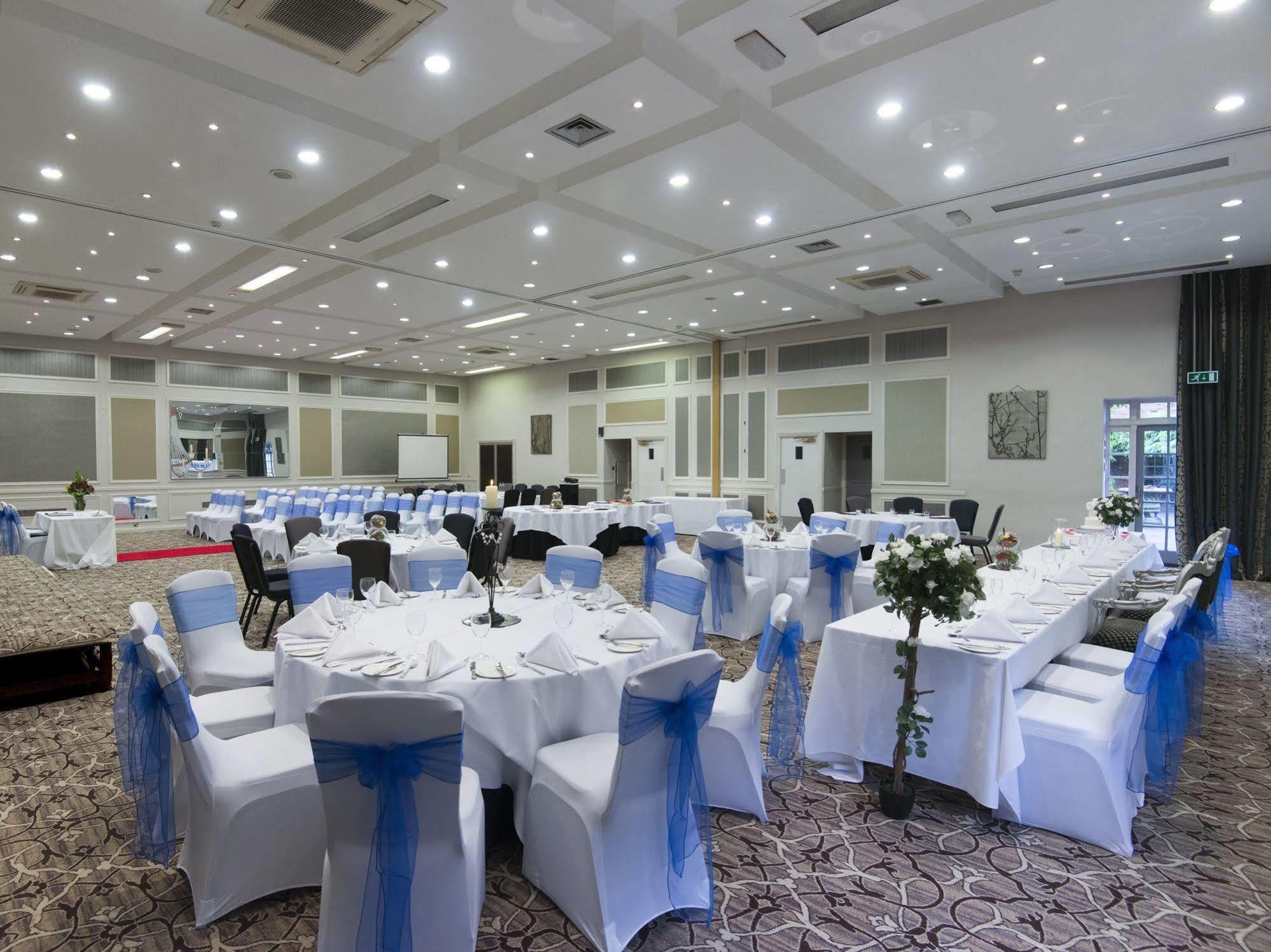 The Spread Eagle Hotel Thame Luaran gambar