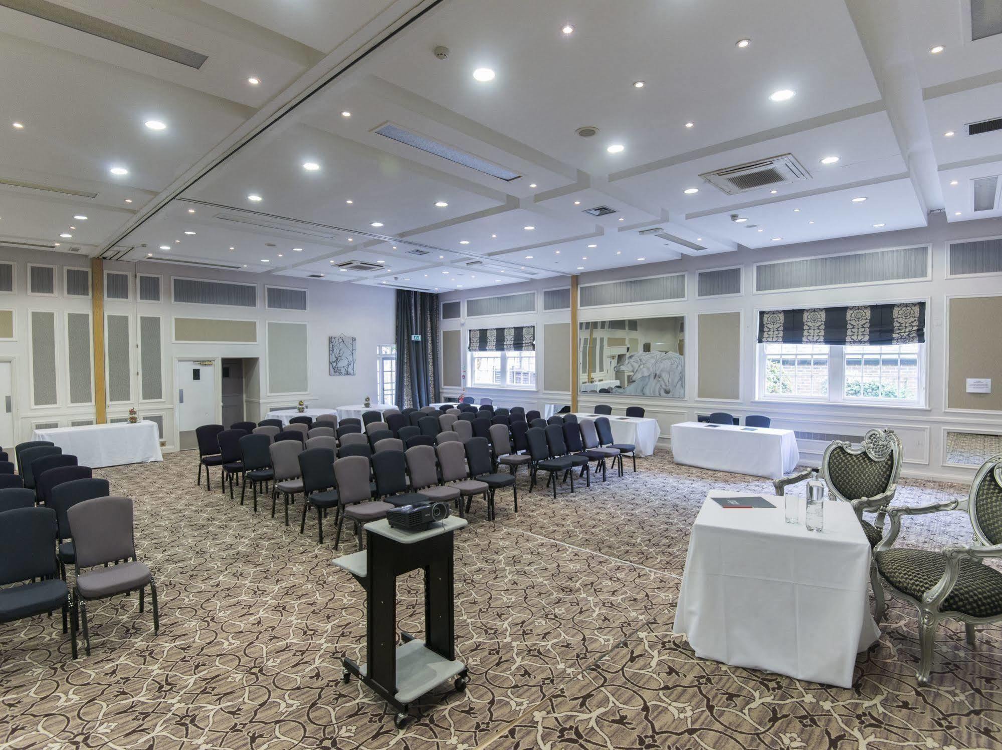 The Spread Eagle Hotel Thame Luaran gambar