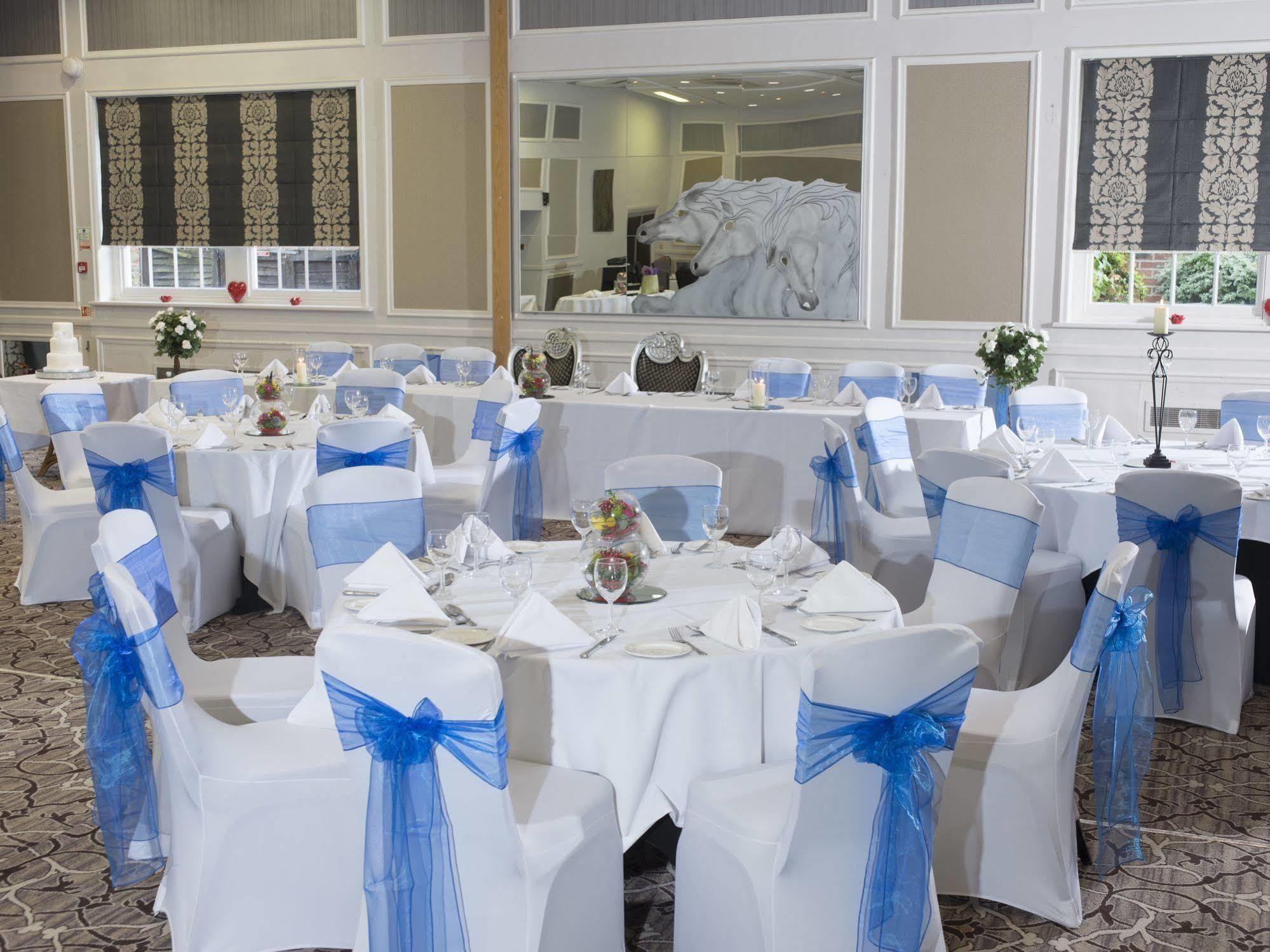 The Spread Eagle Hotel Thame Luaran gambar